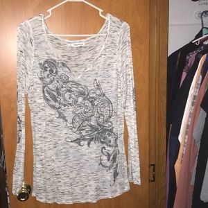 Women’s shirts